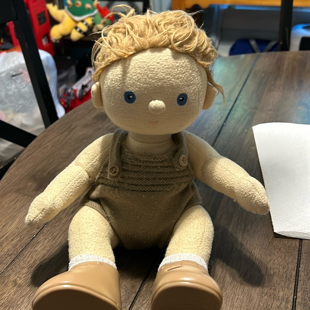 Preloved Dinkum doll